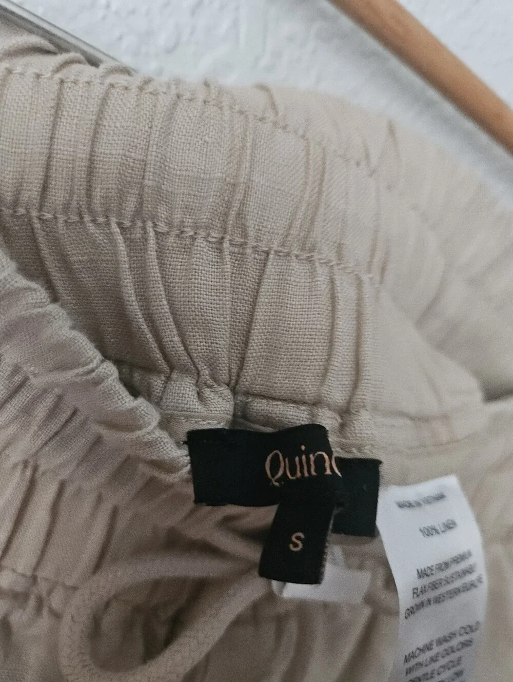 Quince 100% european linen wide leg relaxed pants in driftwood, cream tan, small